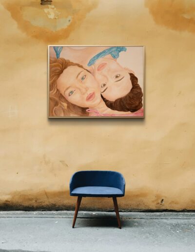Mockup encadré de l’aquarelle Portrait Gémeaux, illustration artistique représentant une femme double inspirée du signe astrologique des Gémeaux.